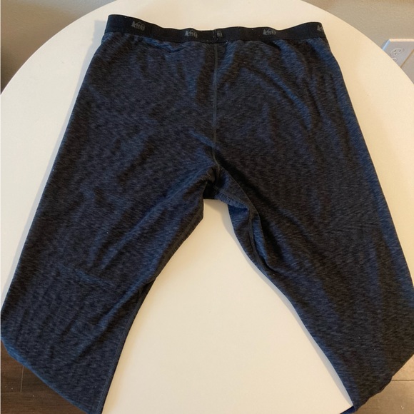REI Thermal Leggings - Picture 4 of 4